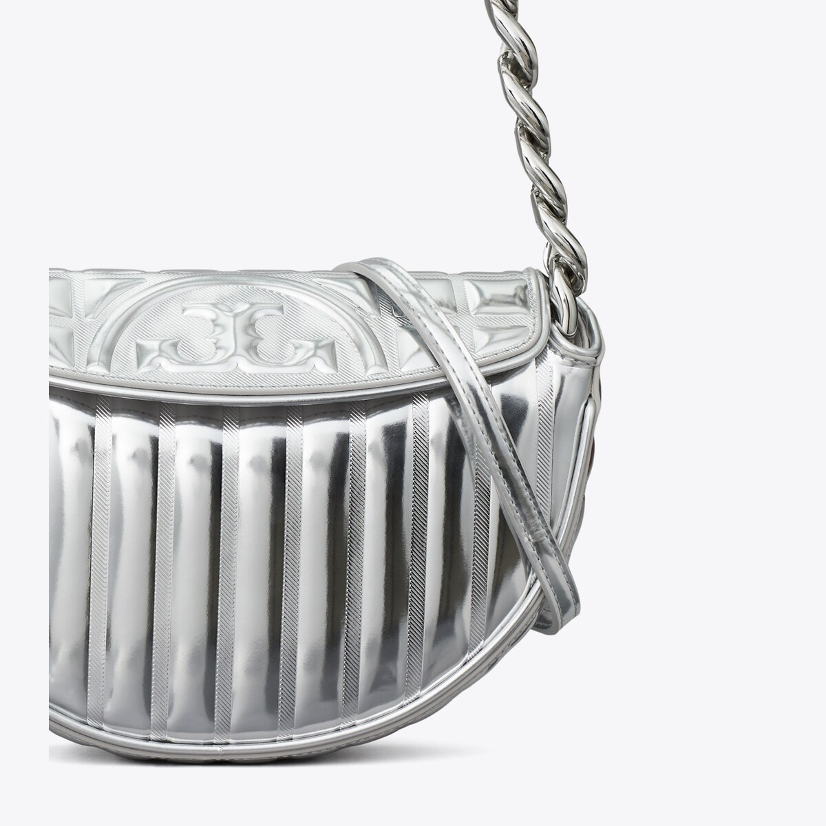 ★Tory Burch★大人気★Fleming Soft Crescent Bag Mini★バッグ Mini Fleming Soft Metallic Quilt Crescent Bag: Women's